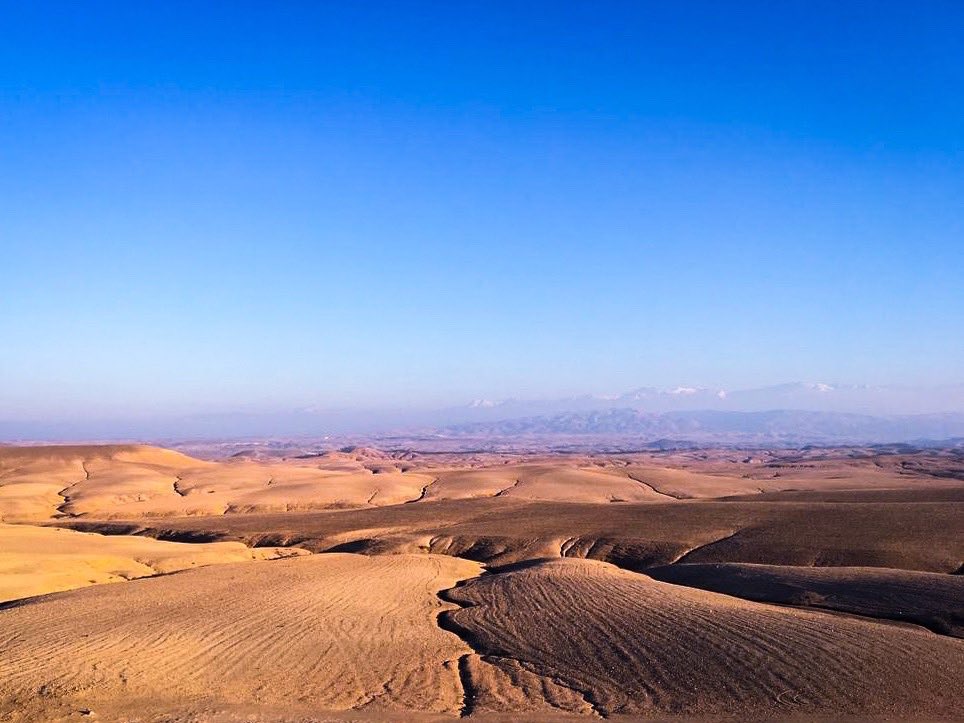 thearabedition's tweet photo. The Atlas Mountains extend across Morocco, Algeria and Tunisia. They separate the Atlantic and Mediterranean coastline from the Sahara Desert with Berber villages and wildlife existing in the canons and ravines.
Photo: @Layali_Altemimy 
#arab #arabworld #morroco #camping #nature https://t.co/r5k30nGlyE