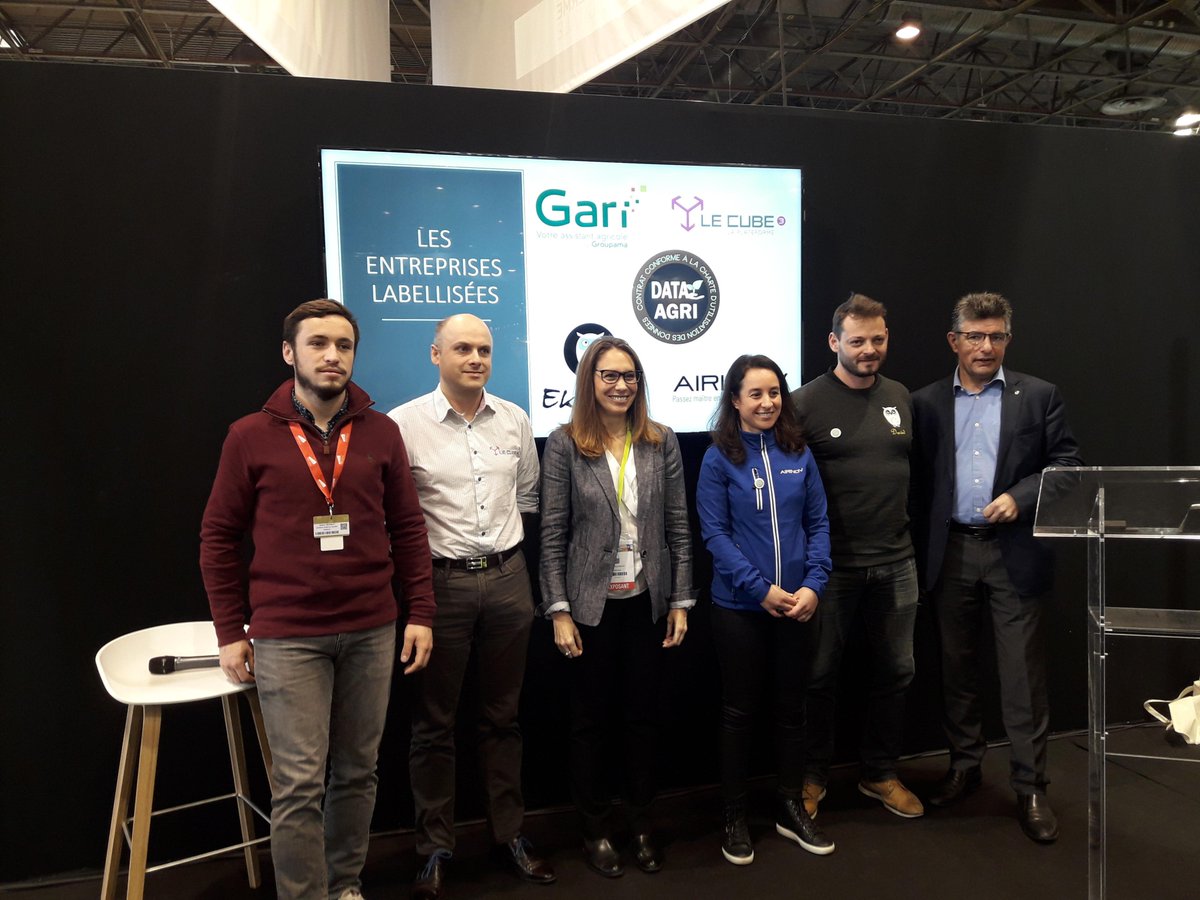 noriapcoop's tweet photo. Le Cube, première entreprise en élevage labellisée par la Charte DATA-AGRI, mise en place par la #FNSEA et les #JeunesAgriculteurs. Cette dernière assure la sécurisation des données en provenance des exploitations agricoles, plus de détails ici >>> https://t.co/LUWH8PG9Dz https://t.co/W0Ply0JOkm