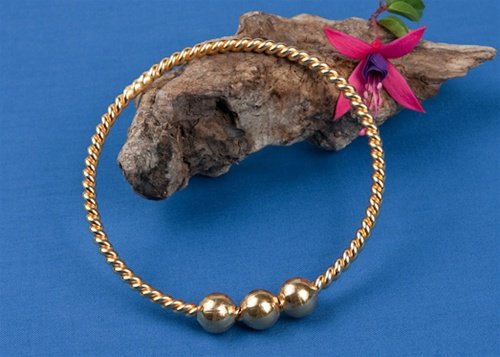 LightLifeTools's tweet image. Suchen Sie nach einem Werkzeug, dass sich sanft und positiv auf Ihre #Lebensqualität und Ihr #Wohlbefinden auswirken kann? Unsere #Light-Life Ringe sind der Gegenpol zu den vielen Störfaktoren und negative Einflüsse in unserem Leben.