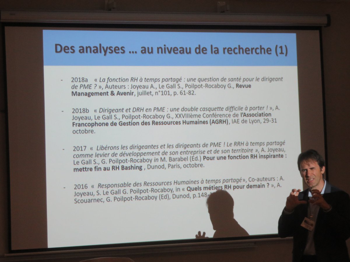 Service Formation Continue Université Bretagne Sud (@fc_univbretsud) on Twitter photo Le #tempspartagé est aussi analysé par la recherche universitaire. Les avantages du temps partagé : Flexisécurité et création de valeur par accès à des compétences extérieures pour les entreprises. S. Legall <a href="/UBS_universite/">UBS_universite</a> @Pole_Emploi_BZH @Mission_Locale Le #tempspartagé est aussi analysé par la recherche universitaire. Les avantages du temps partagé : Flexisécurité et création de valeur par accès à des compétences extérieures pour les entreprises. S. Legall <a href="/UBS_universite/">UBS_universite</a> @Pole_Emploi_BZH @Mission_Locale