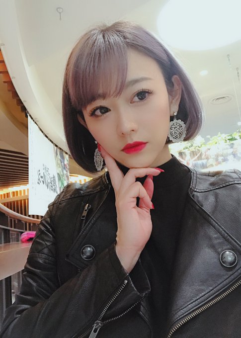 AV業界『やれやれ...また男ウケしないリップを買ってしまったのか西野よ... お前のような落ちこぼれは破門じゃ』  我『えっ！こんなに真面目にセックスしてるのに！？』 https://t.co/6X<a href="/tag/%E3%83%A9%E3%82%A4%E3%83%90%E3%83%BCdj"class="tags"><span>#ライバーdj</span></a><a href="/tag/av%E5%A5%B3%E5%84%AA%E3%81%AF%E3%82%B5%E3%83%B3%E3%82%BF%E3%82%AF%E3%83%AD%E3%83%BC%E3%82%B9"class="tags"><span>#av女優はサンタクロース</span></a><a href="/tag/%E3%82%B5%E3%83%B3%E3%82%BF%E3%82%AC%E3%83%BC%E3%83%AB"class="tags"><span>#サンタガール</span></a><a href="/tag/%E3%83%88%E3%83%8A%E3%82%AB%E3%82%A4%E5%85%BC%E4%BB%BB"class="tags"><span>#トナカイ兼任</span></a>