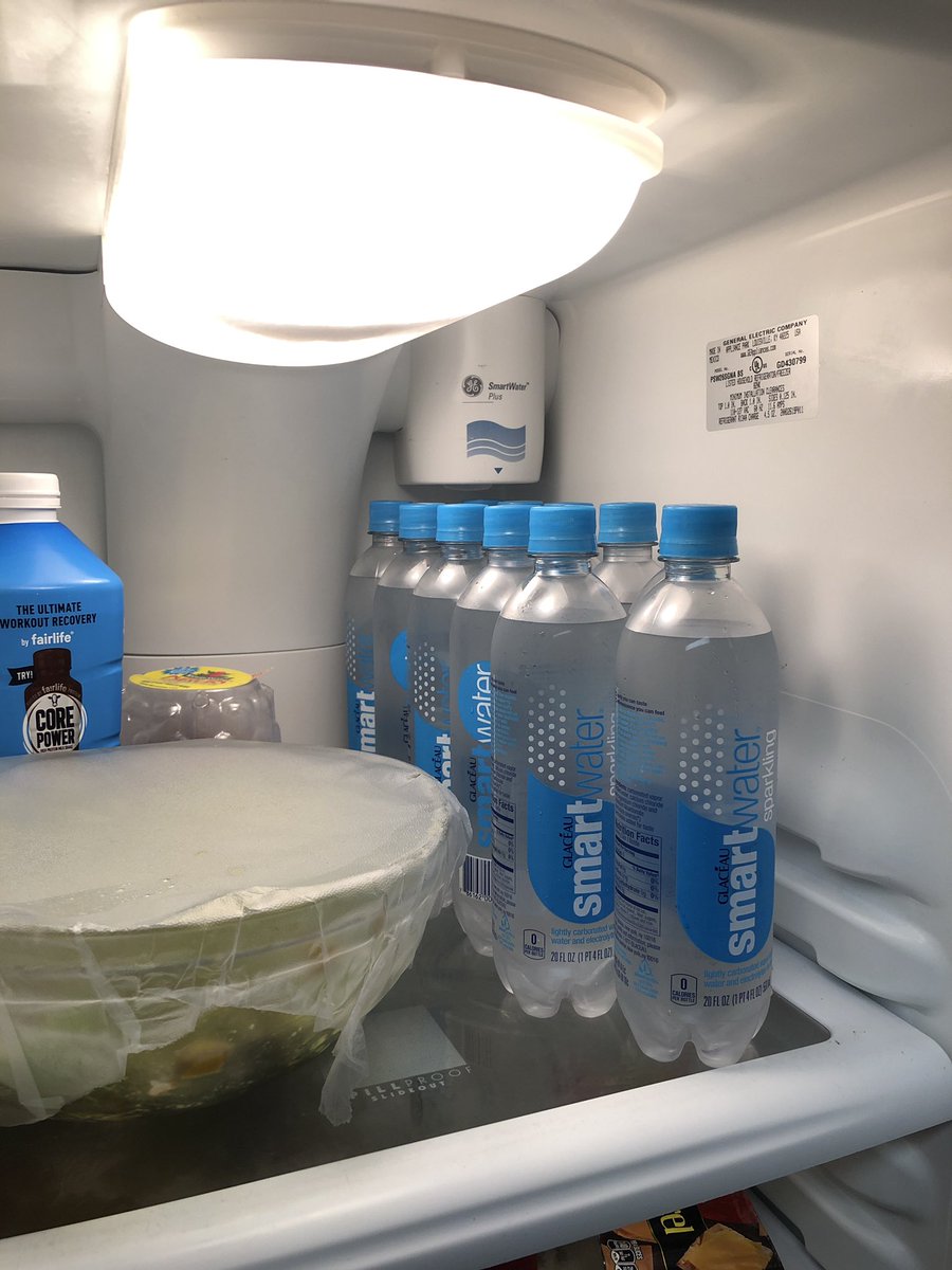 240zxCobra's tweet photo. Dear @SmartWater, I am writing you to ask if there is a better way get your 20oz bottles in bulk. I got them from Sams Club at one point but no longer do they carry them at my nearest location. I’ve made due with a local @Chevron but if there’s an easier way I AM ALL EARS! 🤗 https://t.co/SqPlkGf5zq