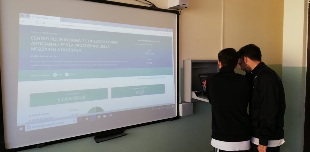 mworkerssecrets's tweet photo. finalmente anche il nostro progetto appare sul portale di #opencoesione 💪🏼💪🏼
#ASOC1819 #ascuoladiopencoesione 
#mozzarellaworkerssecrets https://t.co/rfPvho8Htx
