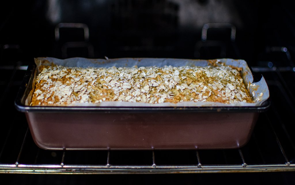 CyclingLodge's tweet photo. Mornin'...'something's cooking in the kitchen'👩‍🍳👨‍🍳 more of our oat &amp; yogurt bread - aka porridge in a bread! 😋

#cyclinglife #cyclinglifestyle #cateredchalet #forcyclists #hautespyrenees #cyclinglodge #bedandbreakfast #homemade #cyclingfuel #brekkie https://t.co/L89x6dwDv0