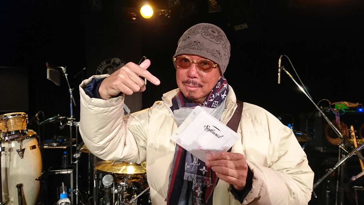 Softsoul Da Bubblegum Brothersの Bro Tomさんと Bro Kornさんにサンプルcdをお渡しできました 聴いて頂けると嬉しいです バブルガムブラザーズ ブラザートム ブラザーコーン Softsoul