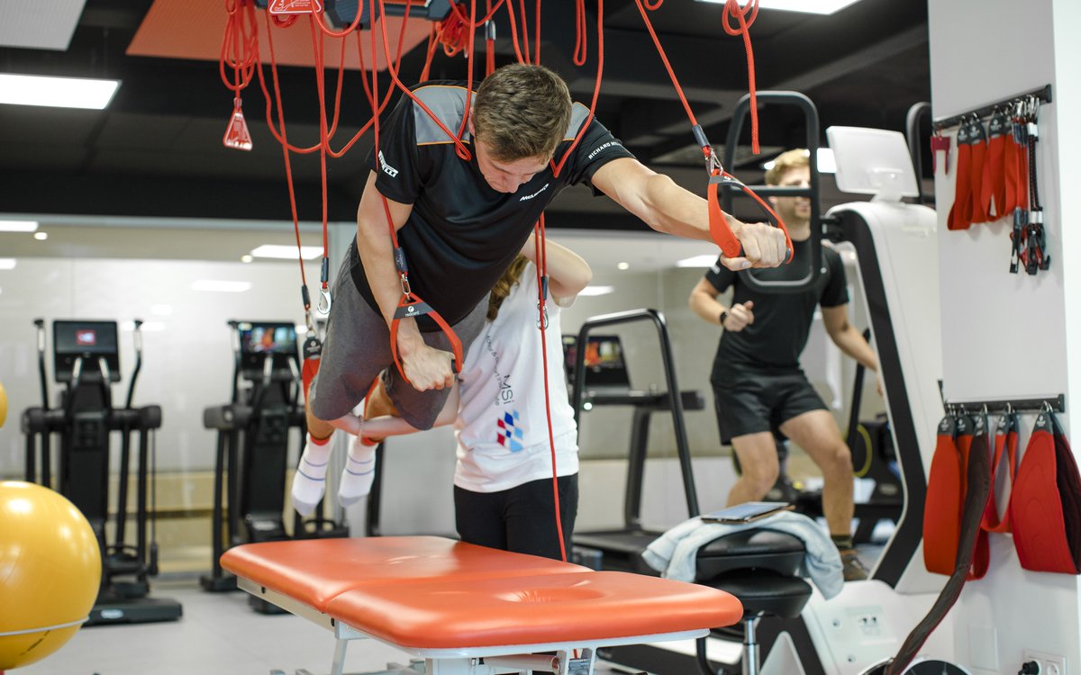 MSISpain's tweet image. Los nuevos pilotos de @McLarenAuto han realizado un training camp durante toda la semana en nuestras instalaciones de cara a sus retos deportivos en 2019 🙌🏻🙌🏻 #motorandsportinstitute #MSISpain #MSIBioPerformance #McLarenAuto #McLarenCustomerRacing