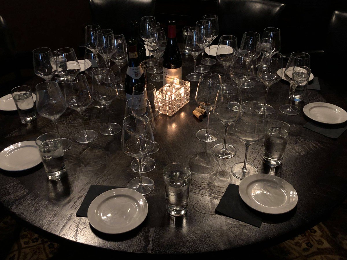 80WRochester's tweet photo. We offer private wine tastings🍷

Call us today to book a private tasting for you and a group of your friends! (585) 730-4046 #80W https://t.co/tgryIRx4aK