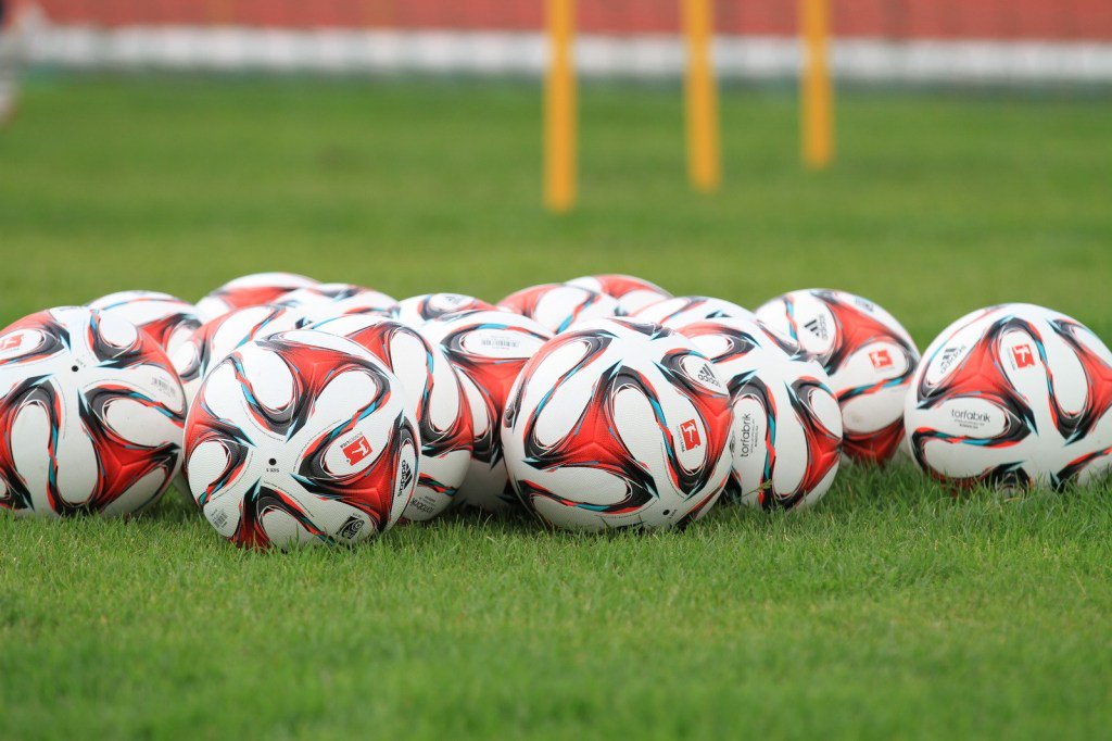 Tim_Vollhardt's tweet photo. RÜCKRUNDENAUFTAKT IN DER LANDESLIGA https://t.co/3W2BHufXzL https://t.co/Gd4sN7MJ3V