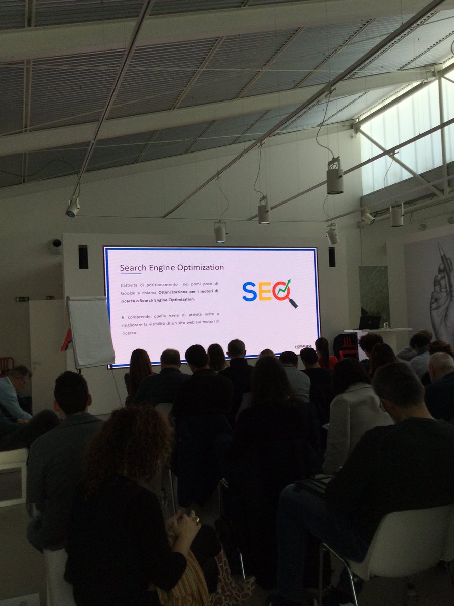 fioranese's tweet photo. Scopriamo la #SEO.
#google @andreaventuri #TemporaryWorkspace #ComeAumentareLaVisibilitáOnline #Fioranese2019 https://t.co/fwJud2ibYv
