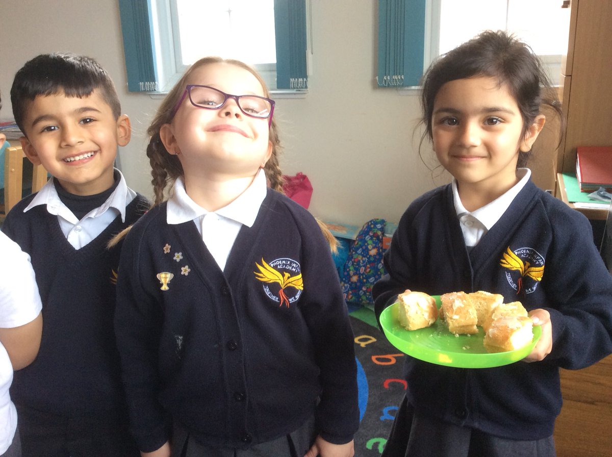 phoenixinfants's tweet image. Look at this delicious bread Reception Red baked today! They even made their own butter! It tasted as delicious as the Little Red Hen’s bread! #firsthandlearning