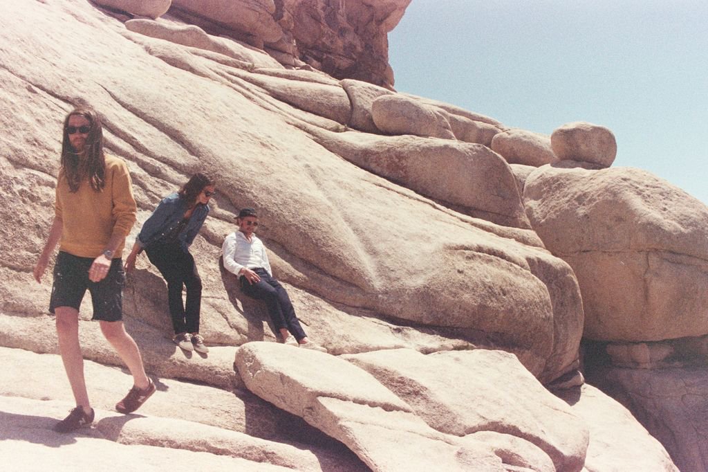 Warehouse tweet media