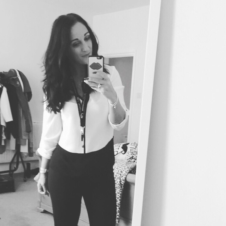 Emmy Holmes tweet media