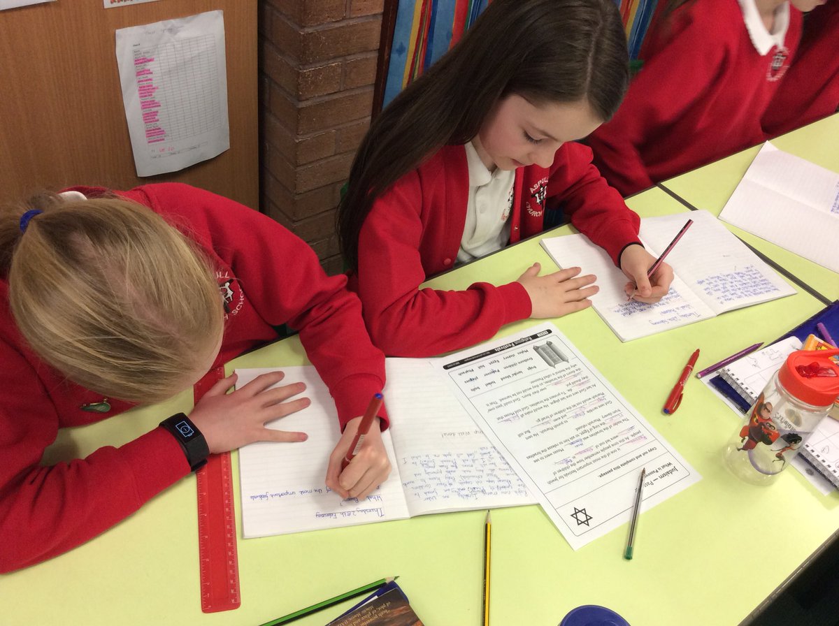 class6Aspull's tweet photo. Carrying on looking at Passover and its significance in Jewish history #learningfromreligion https://t.co/xi09jt1y18