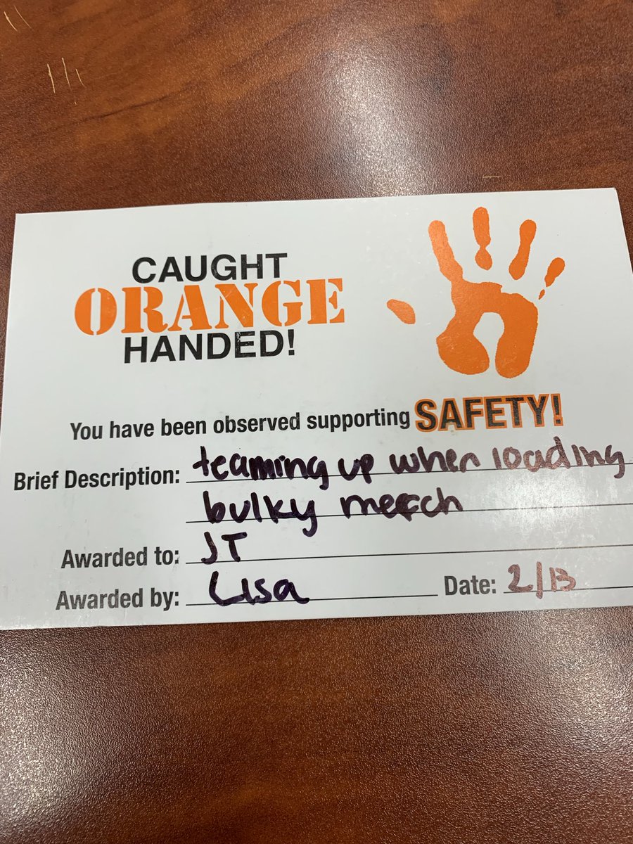 BallaAtHD's tweet photo. Our associates being safe last week! #infocus #Store2732 @MShurlow @vasser_j https://t.co/XnPNBe6cUz