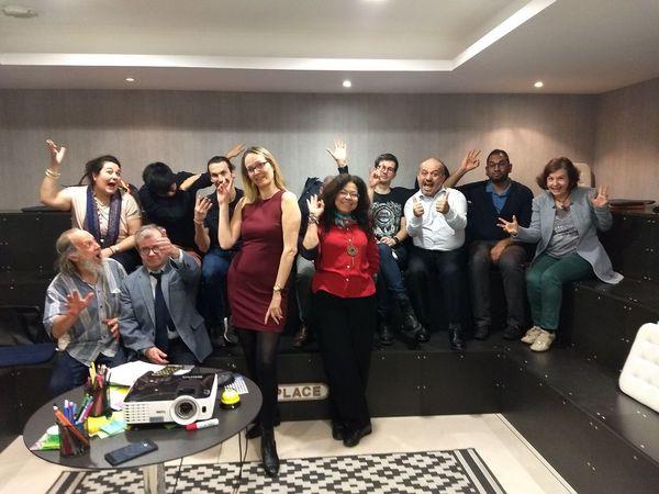 benextcompany's tweet image. Le meetup Pitch Me If You Can d&apos;hier s&apos;est déroulé sous le format d&apos;un #OpenSeriousGame. Dans une ambiance ludique, les participants ont joué à convaincre, négocier, pitcher et développer leur assertivité en entreprise 🤓