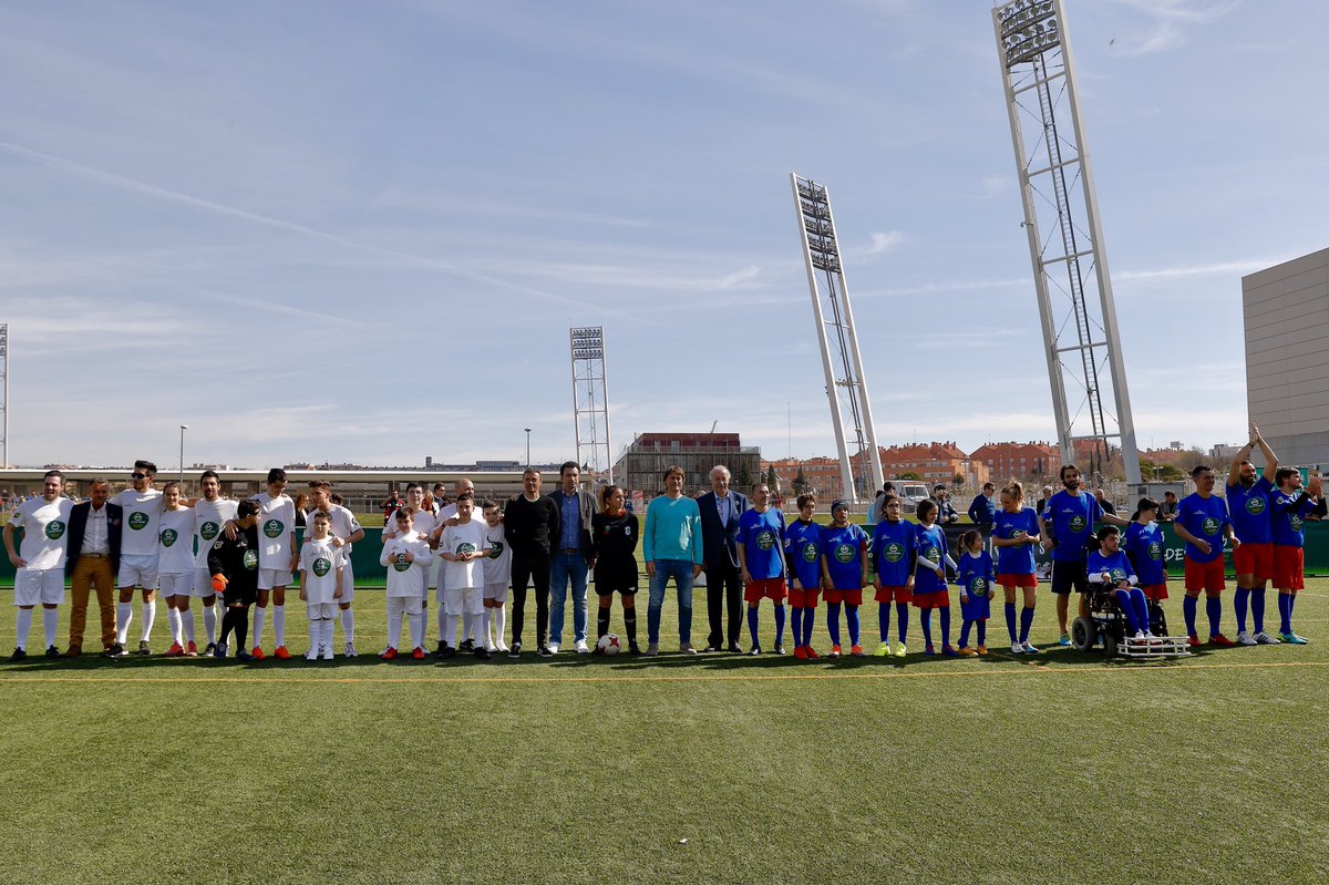 “Fútbol para todos”. Jornada de deporte inclusivo en La <a href="/rfef/">RFEF</a> con <a href="/F_Itinerarium/">Fundació Itinerarium</a> acompañado por  #VicenteDelBosque <a href="/LUISENRIQUE21/">Luis Enrique Ramos Díaz</a> #Molina <a href="/jcasquero/">Javi Casquero</a> <a href="/raoulvazquez/">RAOUL</a> <a href="/sergio_pachon/">Sergio Pachón</a> <a href="/aresteixido/">Ares Teixidó</a> #clasicodelosvalores