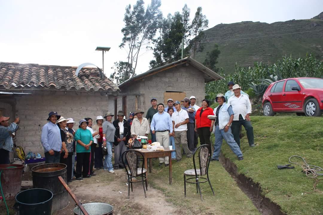 La Semana Santa se celebra con el pinzhi. Bienvenidos a los organizadores.