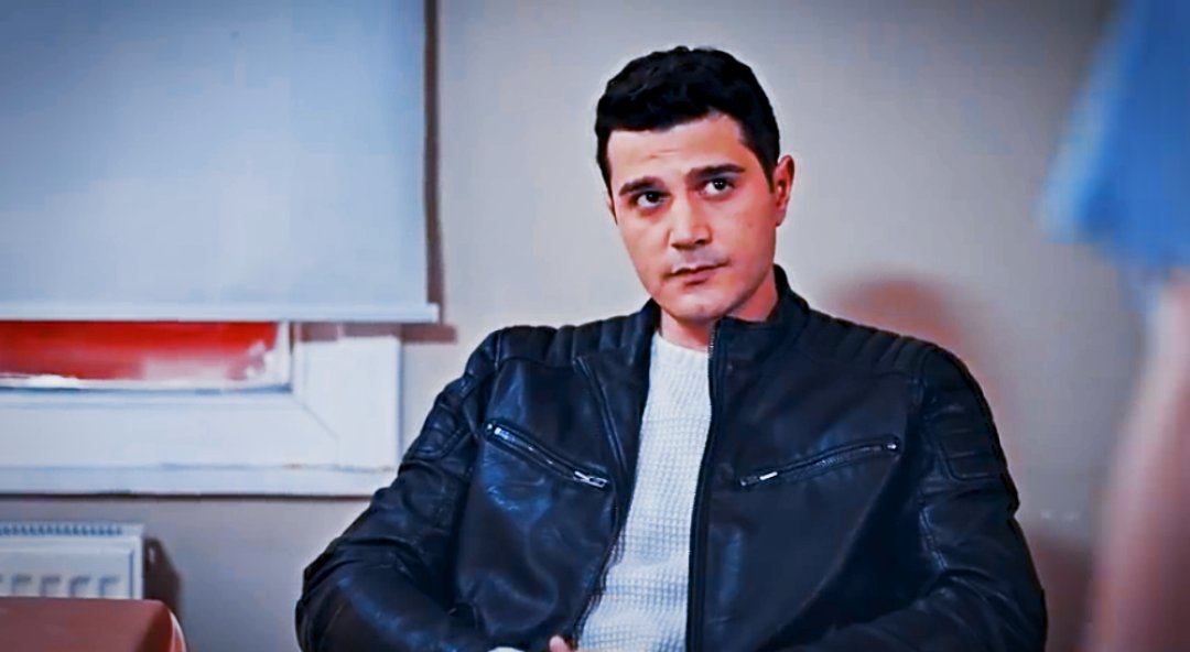 sweeteyfet's tweet photo. Fethi bey o nasıl güzel bakmak 💘🌸❤️💘❤️💘❤️❤️💘❤️♥️💜❤️💚💓💗💖💞🌟

#EyFet #eyfet #Söz https://t.co/c08bRFo387