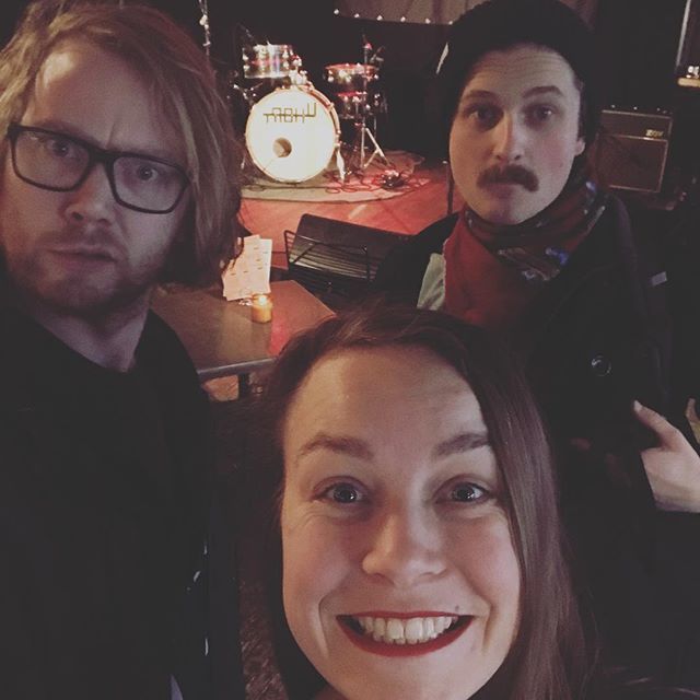 Vi spiller på Uhørt 17:30 i dag! 😎✨🍾😱😱🦄🐬#rock #rock #rock ift.tt/2U8ABox