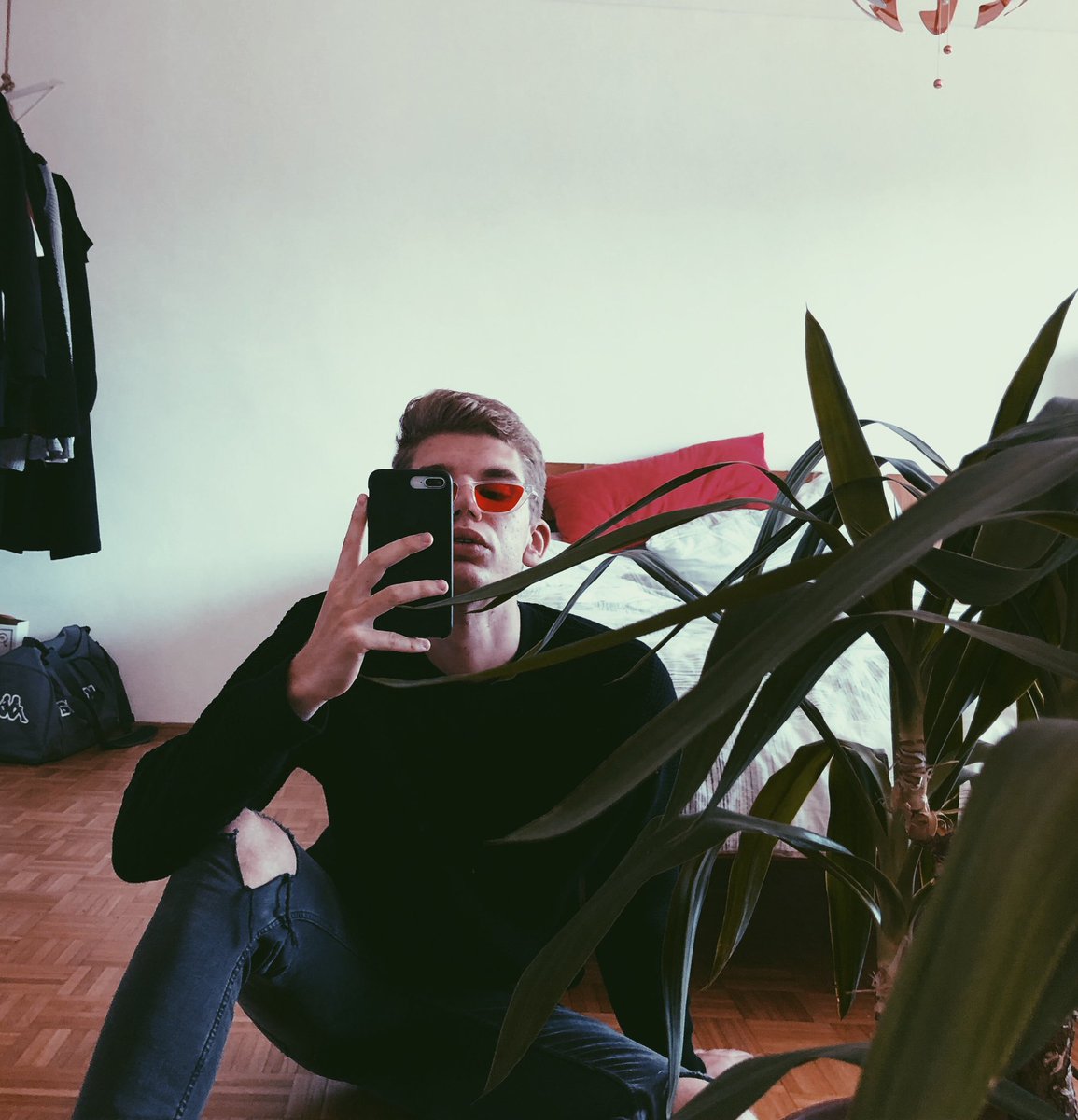 neverthelessflo's tweet image. issa mood