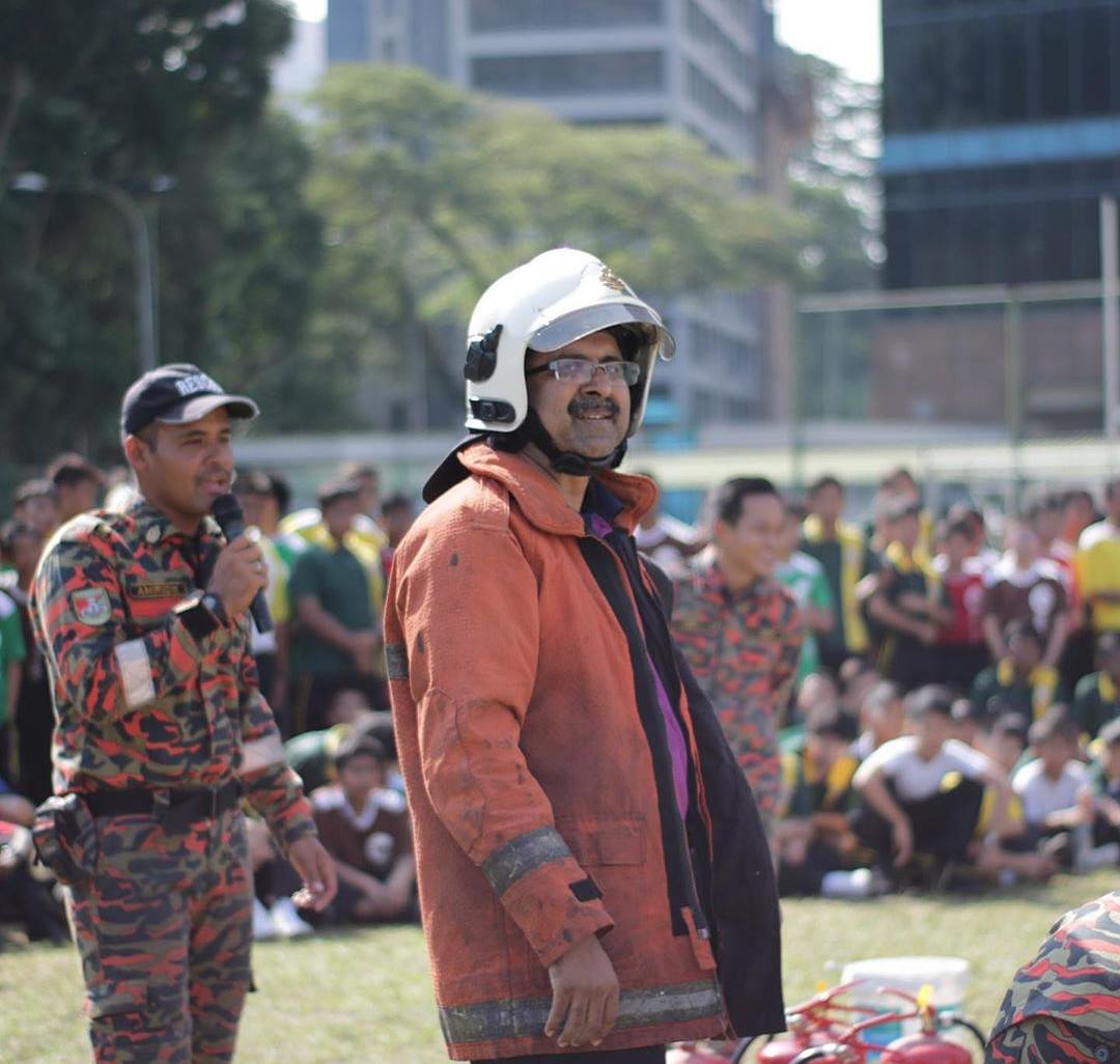 ven_suci's tweet photo. Kerjaya baru https://t.co/PKYPWSTgPh
