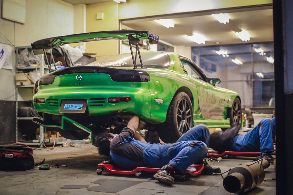 tsubameFC3S's tweet photo. 車？ガス入れてれば永遠に走る！レベルだった私が、FAMspeedでFCを購入してから約5年、FCを維持出来ているのは、FAMの皆様のお陰でした。
いつでもアットホームで大好きなショップでした。
最後の最後まで本当にお世話になりました、本当にありがとうございました🙇‍♀️

#FAMSPEED
#FAMC
 #photoつばめ https://t.co/vmoBoVFS1o