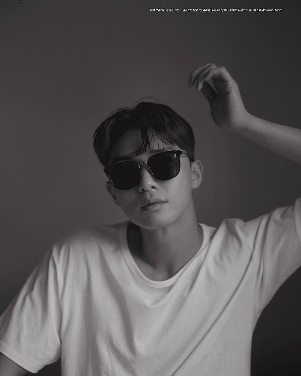 Park Seo Joon Black And White - Asian Celebrity Profile