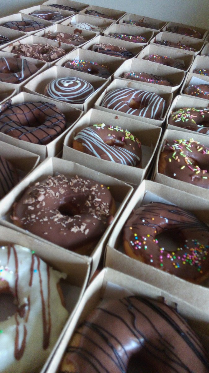 hurrshay's tweet photo. Why Only tea? Have #Donuts as well, #SayNoToWar https://t.co/nCojRXUl5U