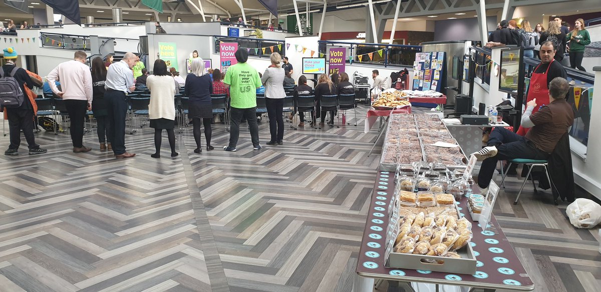 DerbyUnion's tweet photo. Union Elections launch event is underway! Pop down and get involved - and grab a brownie or a samosa whilst you're at it 😁 https://t.co/yQy7jgc2vN