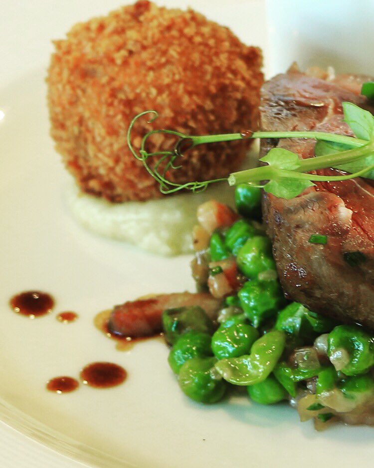 EmilyCardus's tweet image. Massive thanks to Sean @_The_Classroom for yesterday's tasting for our Spring Charity Dinner. You don't want to miss out on this delicious 3 course dinner whilst raising money for @tyhafan &amp;amp; @newpathways_ #fundraiser #cardiffevents