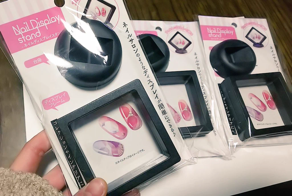 セリアで発見！！オタクグッズをインテリアにできる商品が売り切れ注意！！