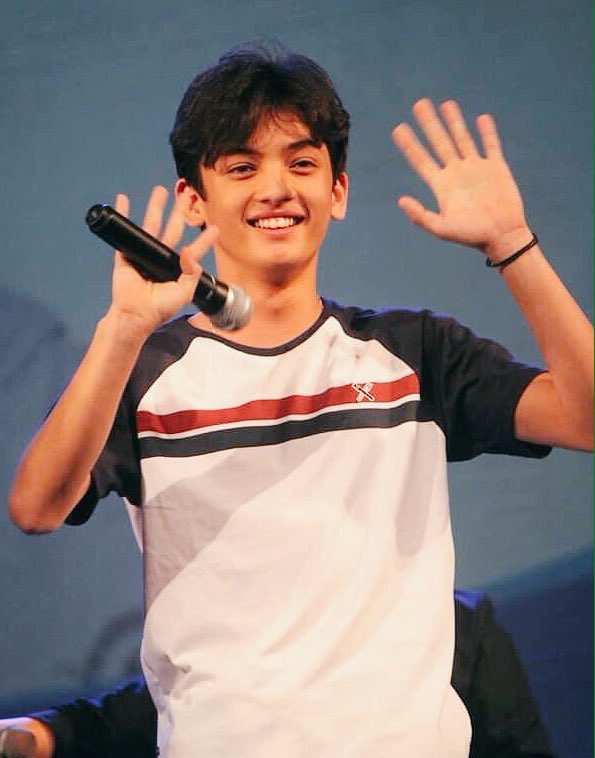 SETHstersGNSN's tweet photo. RETWEET, Kung #MissKoNaSiSETH daleee! 
@imsethfedelin https://t.co/vfkN2IppPw