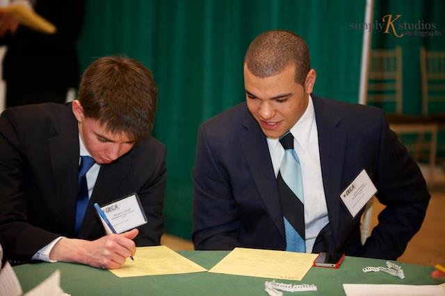 MiddletownDECA's tweet photo. So close!!! Two school days until #CTSCDC. Throwback to our heroes from 2013... https://t.co/4JheweQPGG