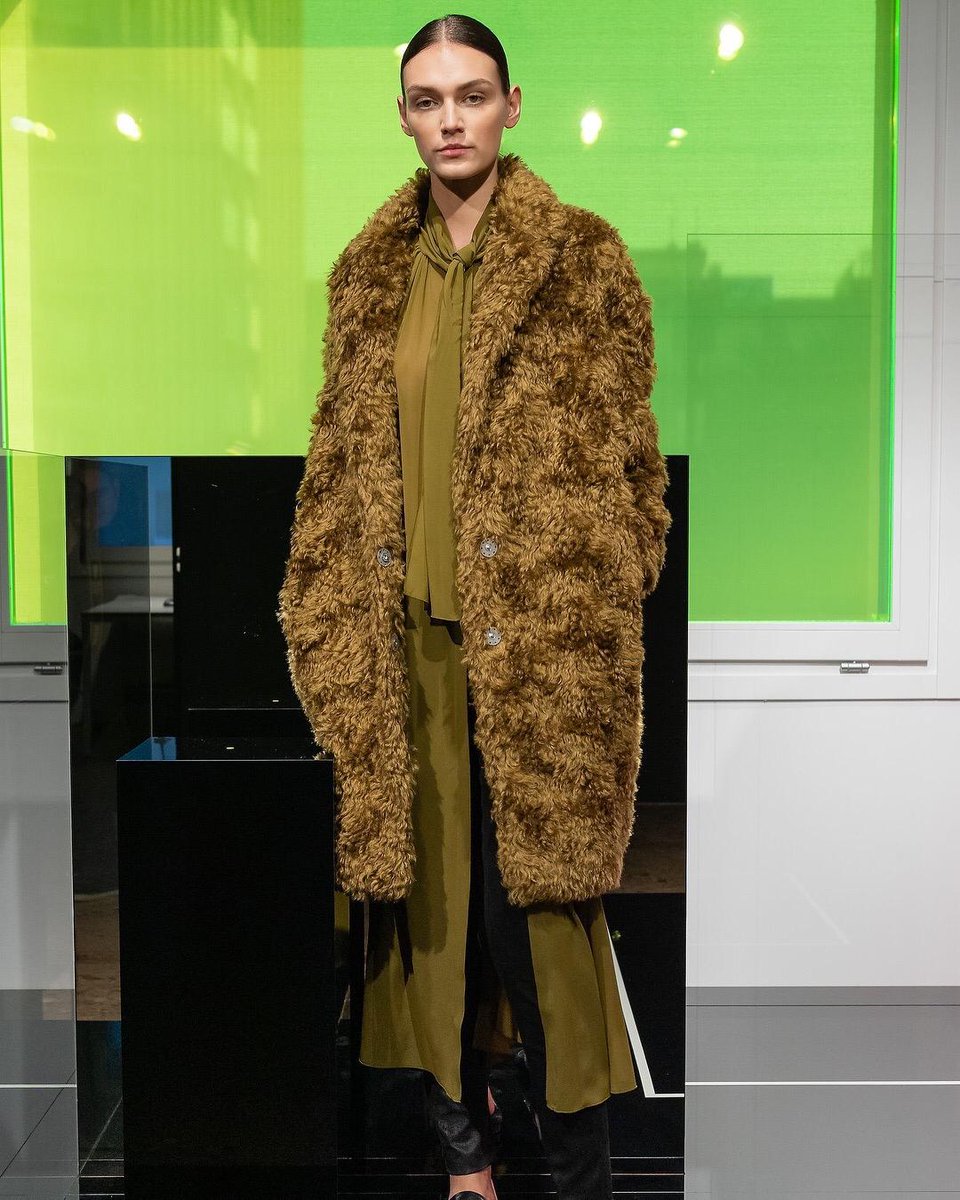 negrifirmanpr's tweet photo. This Fashion week, we worked for some of the best projects of the season. Sharing a glimpse of all the shows: Arthur Arbesser, Byblos, Fabiana Filippi, Elisabetta Franchi, Ujoh, Chika kisada, Atsushi Nakashima, Officina del Poggio, Nemozena. #NFCOOLCLIENTS #NF4FW #MFW2019 https://t.co/gq5XJkkWna
