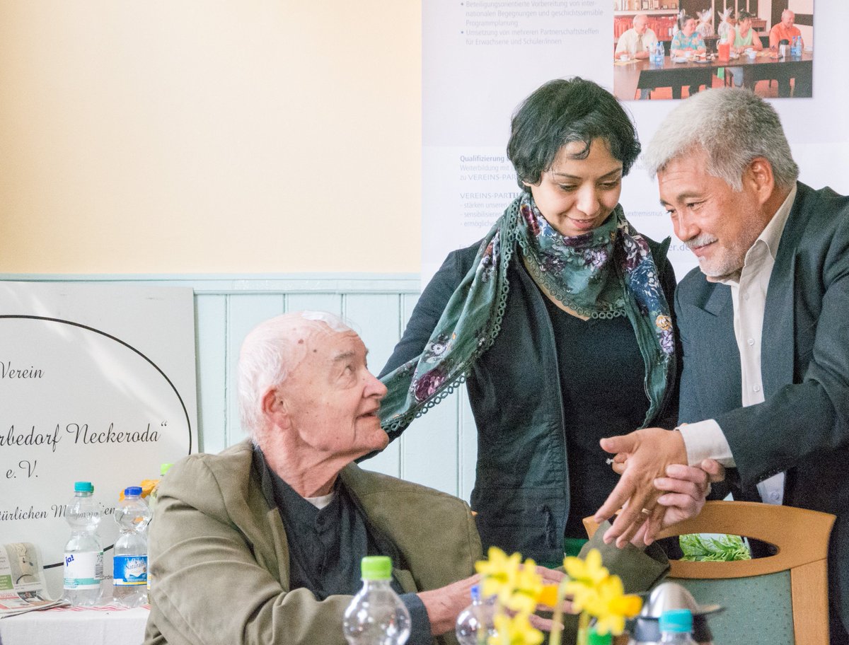 DemoCoach's tweet image. #MeineDeutscheHeimat
wir müssen es wissen - wir sind #HeimatbundThüringen
#PARTHNER
#ZdT
#ZusammenhaltdurchTeilhabe
#denkBunt