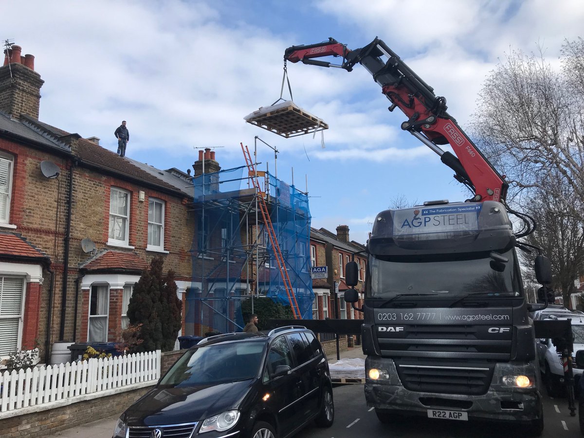 Work progressing nicely in this new loft conversion and house refurbishment in #Ealing with <a href="/agpsteel/">AGP Steel</a> delivering the rooflights right where we need them all ready for fitting. buff.ly/2RrnWek

#LindumLoftsExtensions #LoftConversion #HouseRenovation