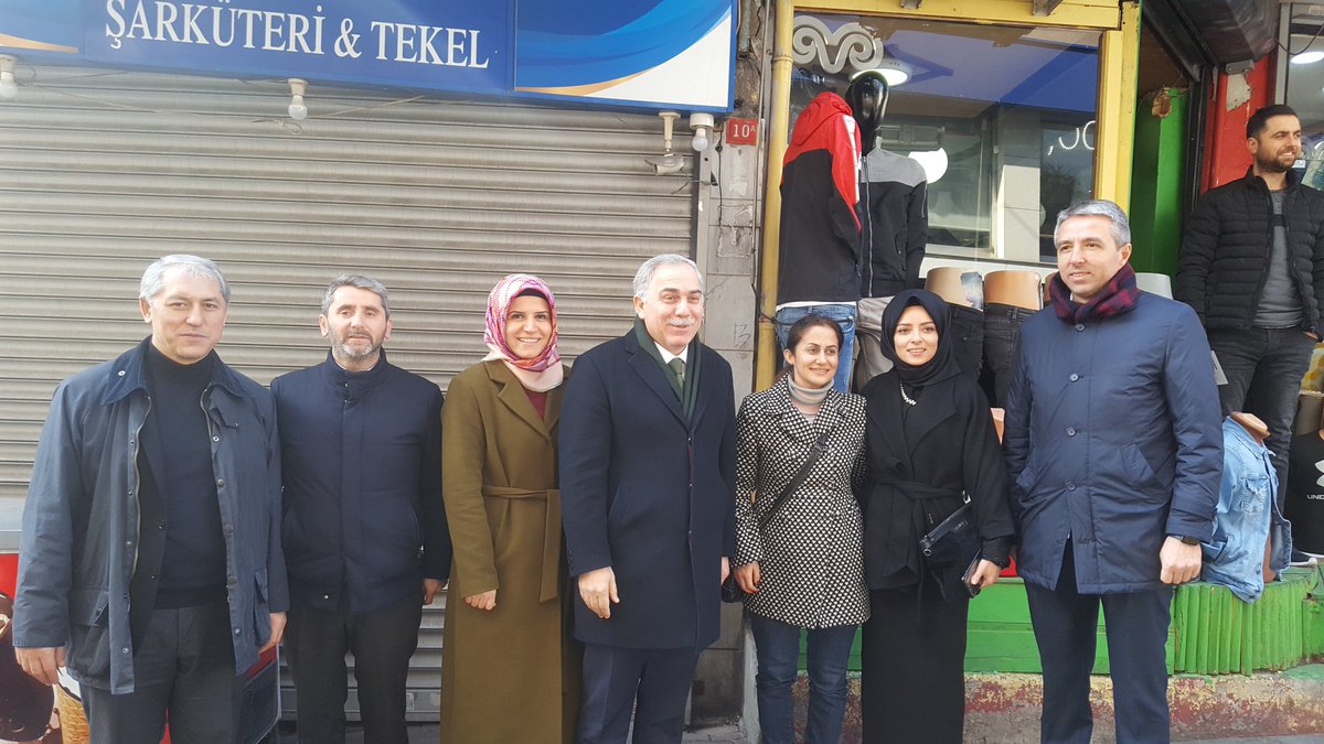 GKGZEYNEP's tweet photo. SAMİMİYETİNE şahit olduğum,GAYRETİNE gıpta ettiğim,TEVAZU sahibi başkanımız sayın Av. Faruk GÖKKUŞ beye Fatih ilçesinde çıktığı yolda destek olmak için yanında yer aldık. https://t.co/mH2ysg7GVa