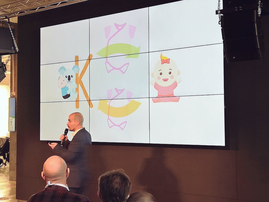 Pitch 4: YouKoala
Vincenzo Rusciano, CEO presenta questa #startup che consegna periodicamente a domicilio kit di abiti per bambini tra 0 e 1 anno, in cotone organico e recuperati secondo l'#economiacircolare 
#GSVC2019