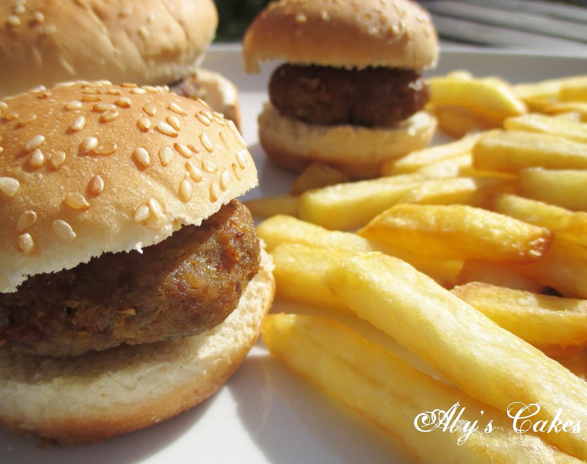 Hamburguesas de carne y verduras
La receta aquí: alyscakes.blogspot.com/2019/02/hambur…