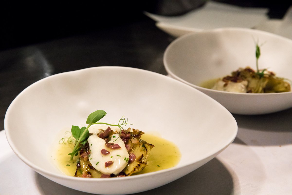 Nuestras ALCACHOFAS con cocochas en salsa verde! Riquísimas! 

#cañadiosantander #Santander