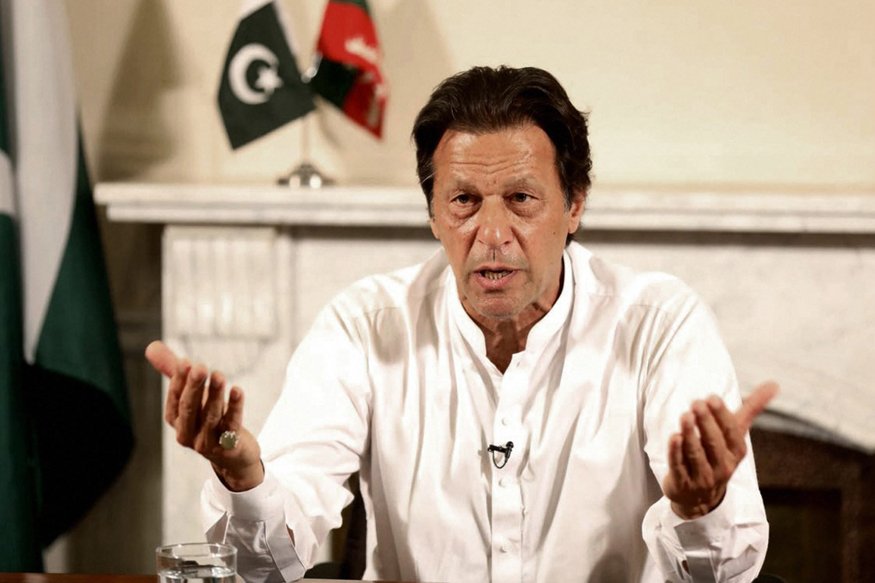 #IndoPak Tensions | "I tried calling PM <a href="/narendramodi/">Narendra Modi</a> last evening since we wanted to convey that we want de-escalation:" Pakistan PM <a href="/ImranKhanPTI/">Imran Khan</a> 

#LIVE updates:
news18.com/news/india/ind…