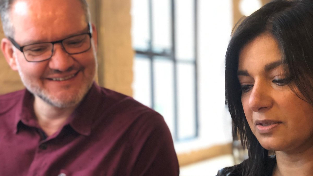 InnerVisionsID's tweet photo. My team talking about how we demonstrate the vision and values of InnerVisions ID. It's wonderful to see how the values weave their way through everything we do for our #clients and how we work as a team.
#branding #business #DoSaySee #VISIONprocess #KPImethod #MakeADent https://t.co/zdCAQKahoQ