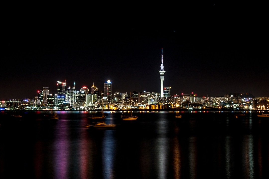 comoserunkiwi's tweet photo. #Auckland es la ciudad más cosmopolita de #nuevazelanda y una de las más interesantes. ¿Quieres conocerla desde las alturas? ¡Te va a sorprender!

Más información:
👉 https://t.co/KhSFmYIZhZ https://t.co/eKSF3RNO8o