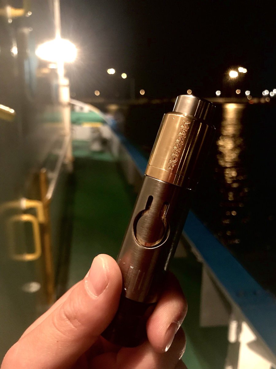 u1ro_87's tweet image. ちょっと外仕事、そんな時用のストラップが欲しいけど、やっぱ裸も愛くるしい、、、

想像以上に仕事してくれる🤗

#vape #kennedy24 #killerfun