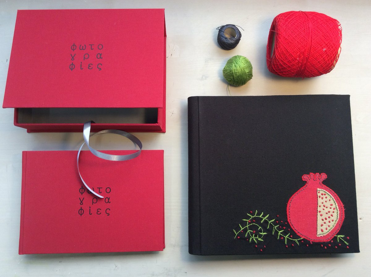 secondfloorwork's tweet photo. Κόκκινο του Πάθους και του Έρωτα. #bookbinding #binderylivadiotis #handmadebooks μαζί με @bibliodeteio https://t.co/1D1VC6BE0H