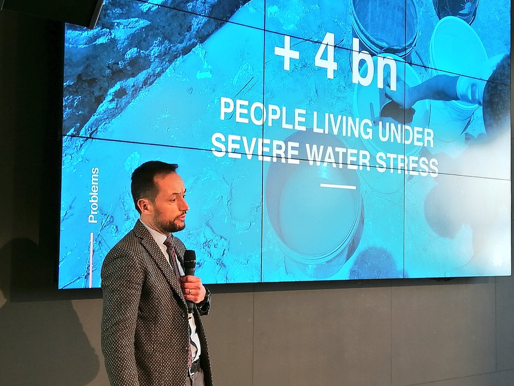 Pitch 6: Bluetentacles
Marco Bezzi, CEO spiega l'importanza della gestione efficiente di risorse idriche. La #socialventure offre un sistema di irrigazione smart che permette di irrigare solo quando serve
#GSVC2019