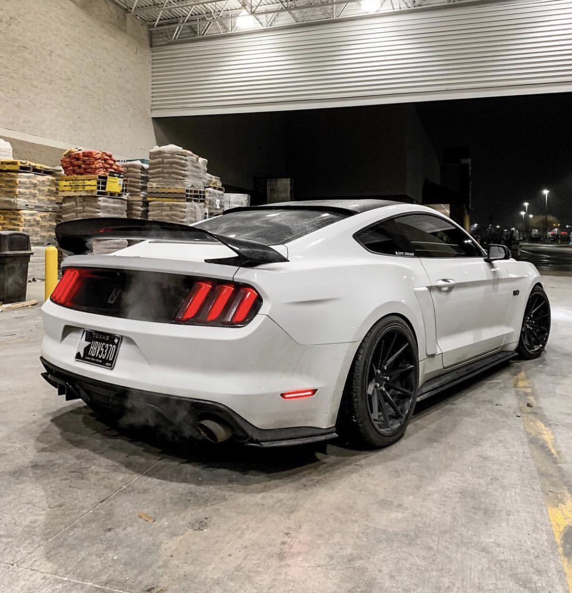 only_mustangs's tweet image. Frosty ❄️🥶