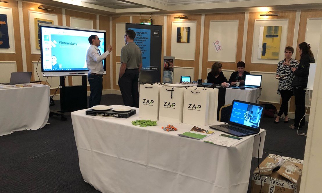 zyxel_partner's tweet photo. Today we’re supporting @AvaServices demonstrating how #nebula can support smart classroom in the Stockport area! [Find out more] https://t.co/5dYZmnjxEz

#education #nebula #smarclassroom #connectivity https://t.co/tC7KBI5E9H