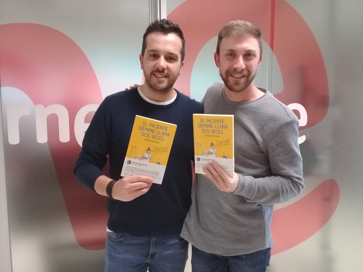 elpifostio_rne's tweet photo. Vamos camino de los 1.000 pifostiers, así que... ¡¡SORTEO!!

¿Quieres uno de estos libros de @EnfrmraSaturada?

1 Sigue a @elpifostio_rne 
2 Haz RT 🔃 en esta publicación
3 Comenta algo con el hashtag #1000pifostiers

El sorteo se hará cuando superemos los 1.000. ¡SUERTE A TODXS! https://t.co/7uUfKJy8jm