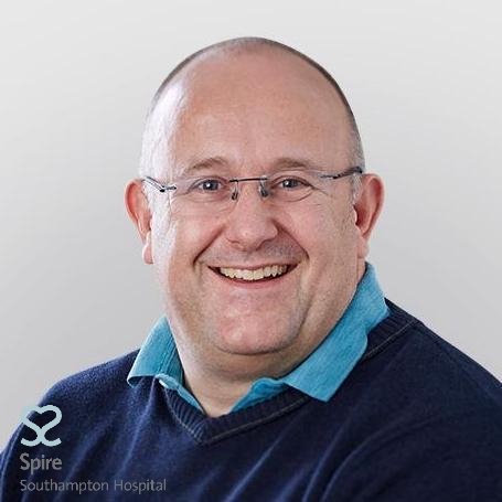 Look out for Mr Evan Davies, one of our spinal surgeons, on Back pain: Britain's Unseen Crisis is on #ITVTonight at 7.30pm! Find out more about Mr Davies here:
ms.spr.ly/6019TDN3f